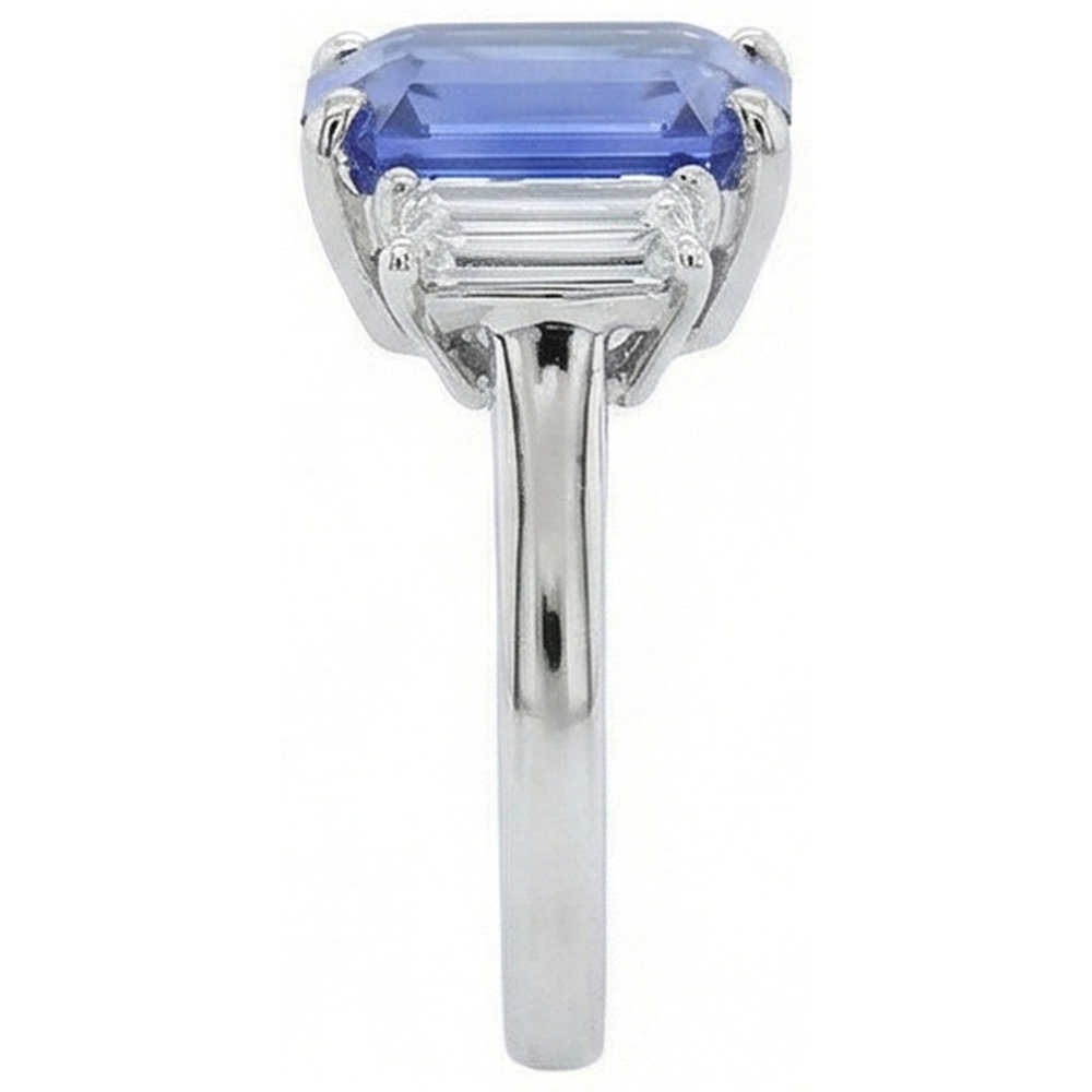 natural emerald sapphire 4ct ring profile view