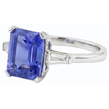 natural emerald sapphire 2.25ct ring top view