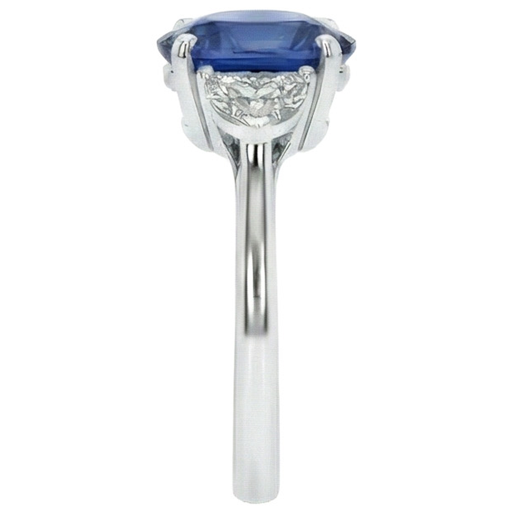 3 Stone Natural Earth Mined Diamond Ring With Oval Deep Blue Sapphire 8.25 Carats Gold 14K