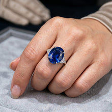3 Stone Natural Earth Mined Diamond Ring With Oval Deep Blue Sapphire 8.25 Carats Gold 14K