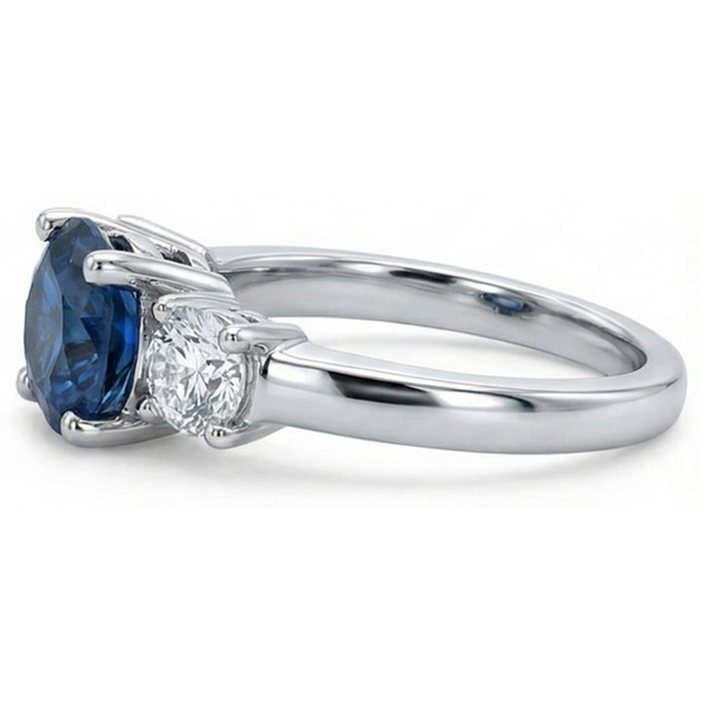 natural round sapphire 4ct ring top view