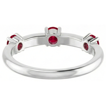 natural round ruby 1ct ring band detail