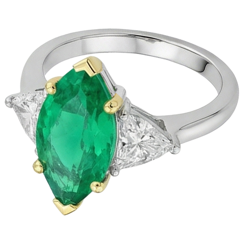 Marquise Emerald ring in 14 Karat Two Tone Gold – angle view