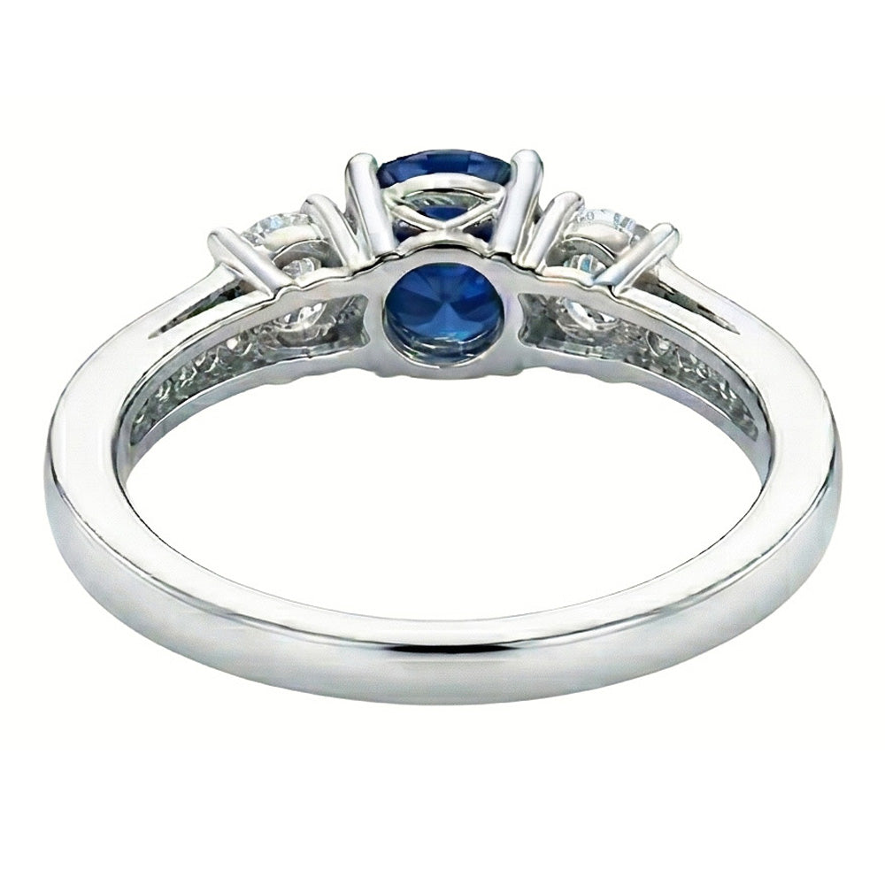 natural round sapphire 3.80ct ring on white background