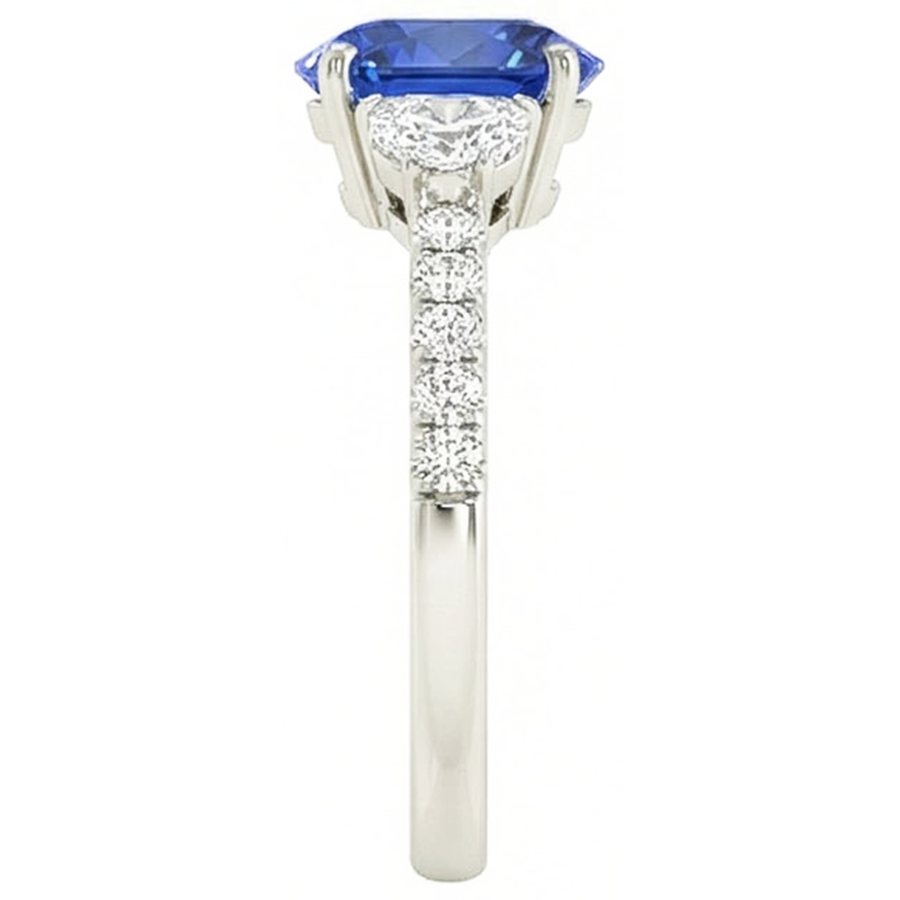 natural round sapphire 6.75ct ring close up detail