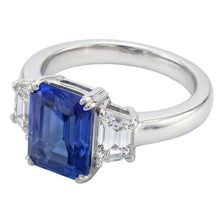 3 Stone Trapezoid Natural Earth Mined Diamond Jewellery 3 Carat Radiant Ceylon Sapphire Ring