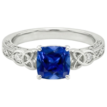 natural round sapphire 2.50ct ring close up detail