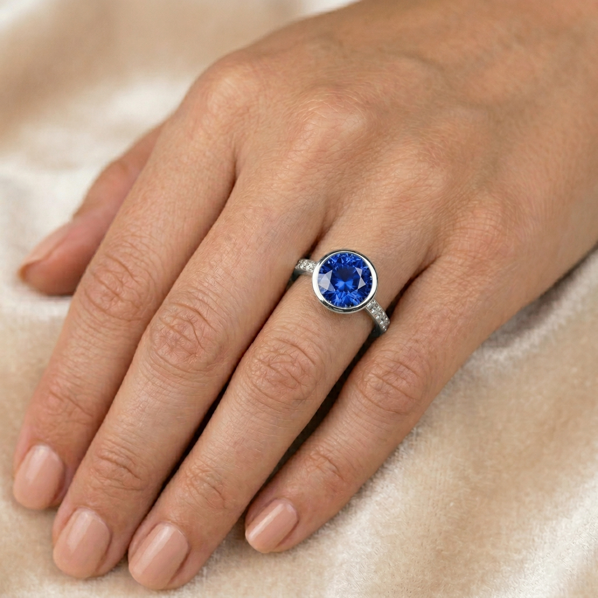 3.50 Ct Bezel Set Round Ceylon Sapphire & Natural Earth Mined DIAMOND ( NOT LAB GROWN )s Ring White Gold 14K