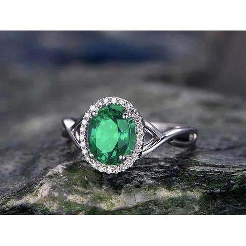 3.5 Ct Oval Cut Green Emerald With Diamond Engagement Ring