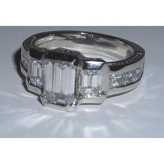 3.51 Carats Gold Emerald Three Stone Real Diamond Engagement Ring New 2