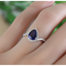 4.30 Carats Sri Lankan Sapphire And Natural Earth Mined Diamonds Ring White Gold 14K