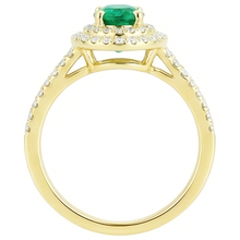4.5 Ct Oval Cut Green Emerald With Natural Earth Mined Diamond Ring