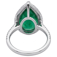 4.50 Ct Green Emerald Gemstone And Natural Earth Mined Diamond Engagement Ring