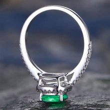 4.40 Carats Green Emerald With Natural Earth Mined Diamond Ring White Gold Fine Lady Jewellery