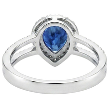natural round sapphire 5.80ct ring profile view