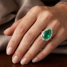 5 ct Fine Emerald Halo Setting Ring in 14 Karat Rose Gold