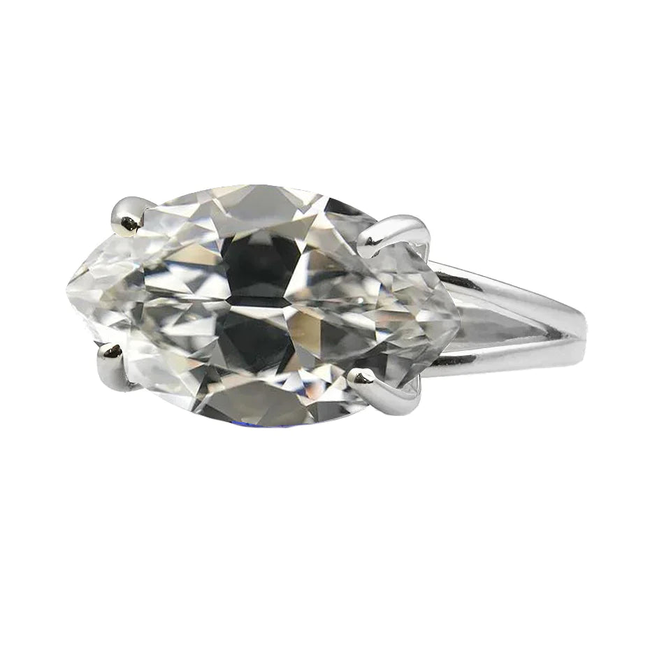 Solitaire Engagement Ring 14K White Gold with Diamond – main view