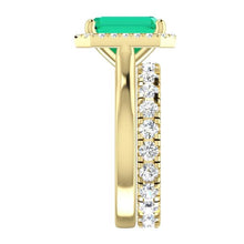 5 Ct Halo Green Emerald Ring Set