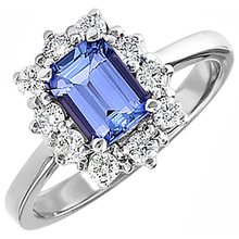 6.20 Carats Tanzanite And Natural Earth Mined Diamonds Ring White Gold 14K