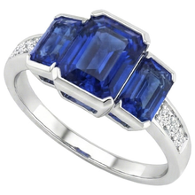 natural round sapphire 6.51ct ring front view