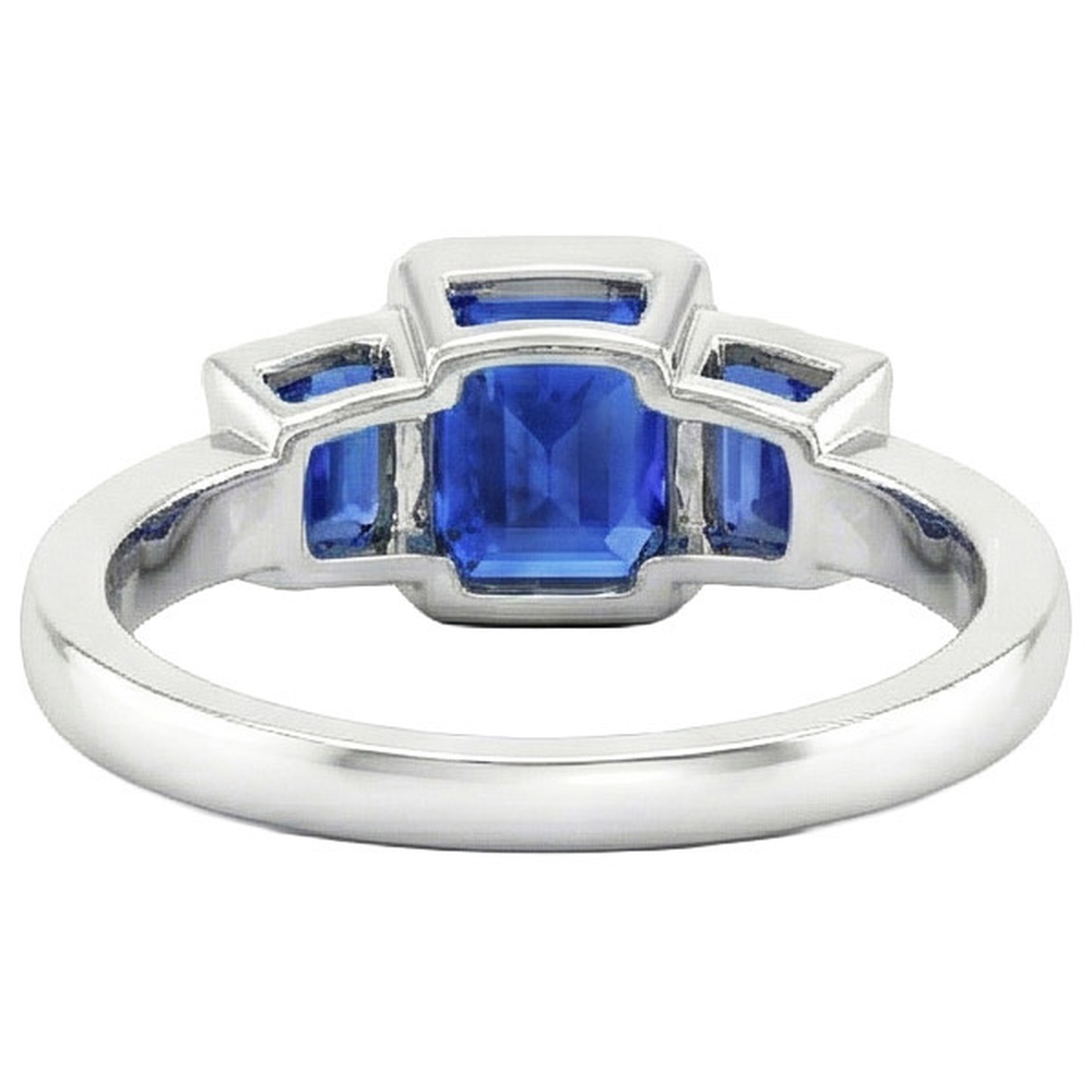 natural round sapphire 6.51ct ring profile view