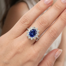 6 Carats Sri Lanka Blue Sapphire Natural Earth Mined DIAMOND ( NOT LAB GROWN )s Ring 14K White Gold