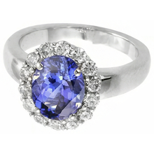 natural round tanzanite 7.50ct ring close up detail