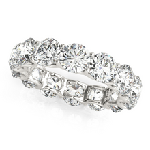 Diamond Eternity Band – main view