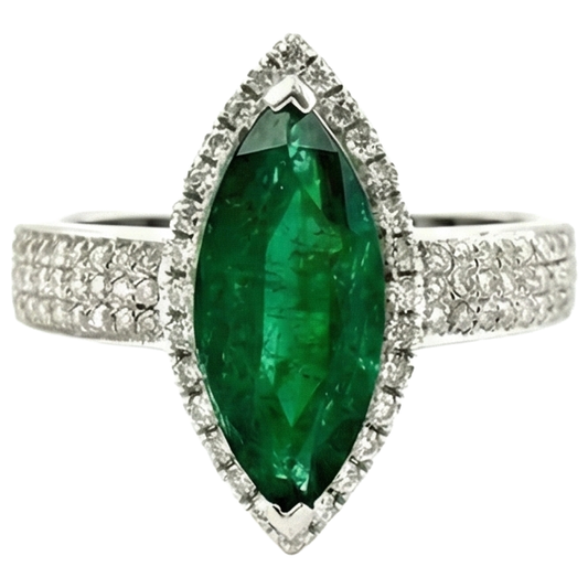 8.50 Carats Green Emerald With Natural Earth Mined Diamond Ring White Gold Fine Jewellery