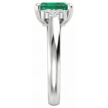 8.90 Carats Green Emerald With White Natural Earth Mined Diamonds Ring 14K White Gold