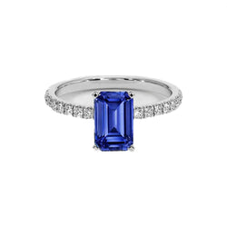 8 Carat Blue Sapphire Ring With Diamonds