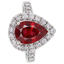 natural round ruby 9.50ct ring close up detail