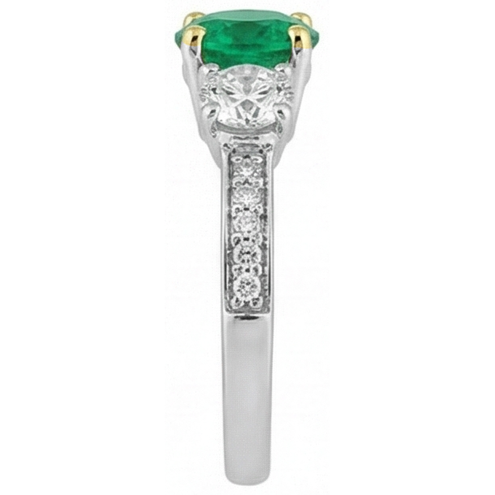 Real Fine Emerald Precious Stone Ring – profile view