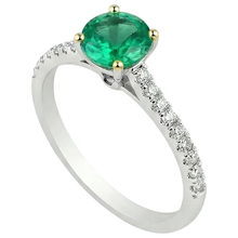 Round Cut Fine Emerald ring in 14 Karat Two Tone Gold – profile view