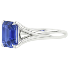 natural emerald sapphire 3ct ring top view