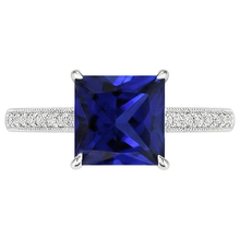 natural round sapphire 4.50ct ring close up detail