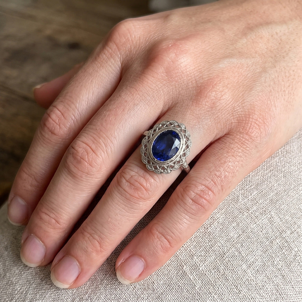 Antique Style Halo Ring Bezel Set Blue Sapphire With Natural Earth Mined DIAMOND ( NOT LAB GROWN )s 4 Carats
