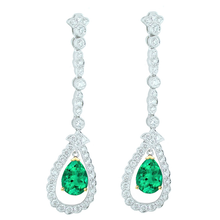 Natural Emerald Gemstone Earring – main view