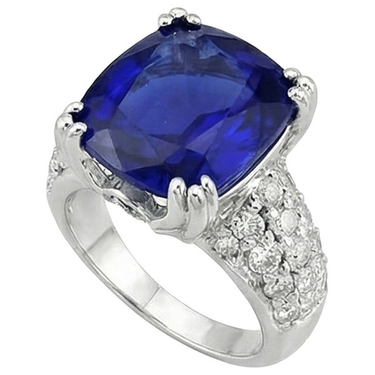 Beautiful 6 Carat Sapphire Engagement Ring