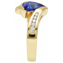 Beautiful Tanzanite Trillion Natural Earth Mined DIAMOND ( NOT LAB GROWN )s Yellow Gold Ring 1.95 Carats