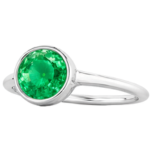 Colored Stone Ring 14K White Gold with Colombian Emerald – side view