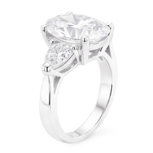 Big 4.30 Carats Three Stone Real Natural Earth Mined DIAMOND ( NOT LAB GROWN ) Anniversary Ring Jewellery