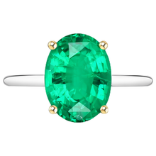 Natural Emerald Precious Stone Ring 4 ct Two-Tone 14K Gold – profile view