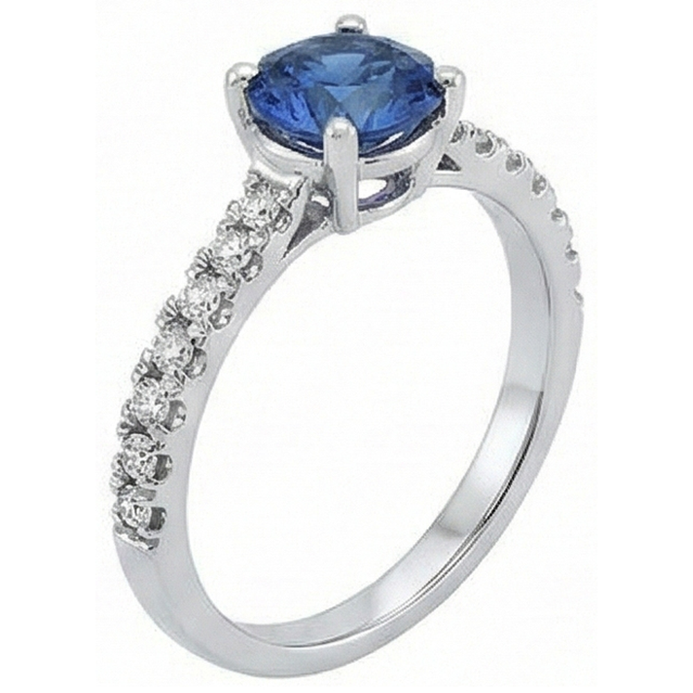 natural round sapphire 3.30ct ring close up detail
