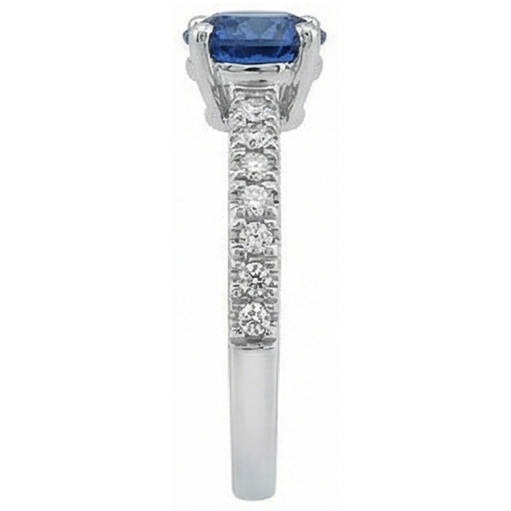 natural round sapphire 3.30ct ring top view