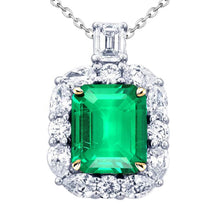 Natural Colombian Emerald Precious Stone Pendant – main view