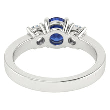 natural round sapphire 1.50ct ring profile view