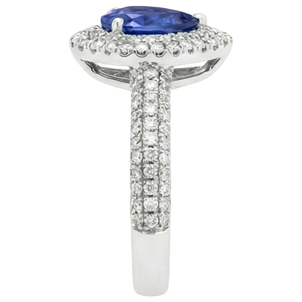 natural round sapphire 2.30ct ring top view