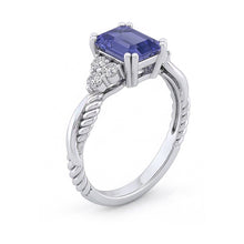 natural emerald sapphire 2ct ring top view