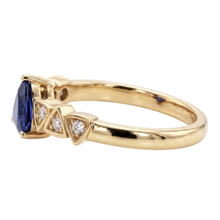 Blue Sapphire & Round Natural Earth Mined Diamond Ring Trillion Shaped 0.75 Carats